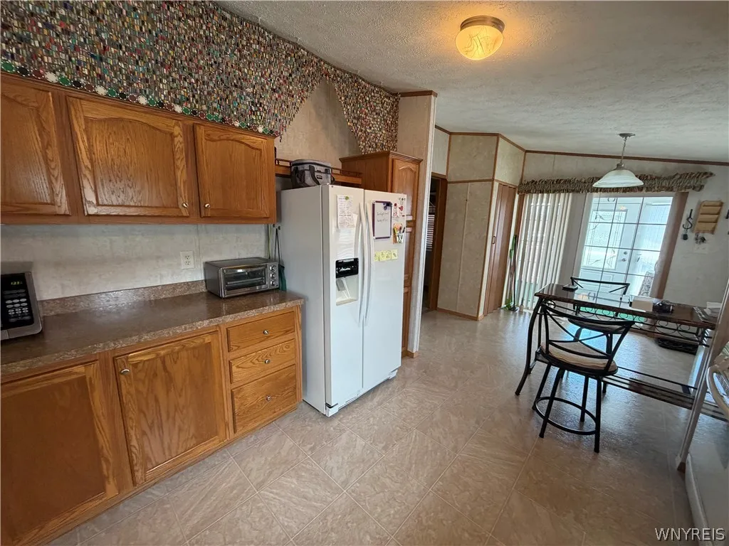 1774 Military Road #69, Tonawanda, New York 14217, Tonawanda, New York 14217, 3 Bedrooms Bedrooms, 7 Rooms Rooms,2 BathroomsBathrooms,Residential,For Sale,1774 Military Road #69, Tonawanda, New York 14217,0,B1692855