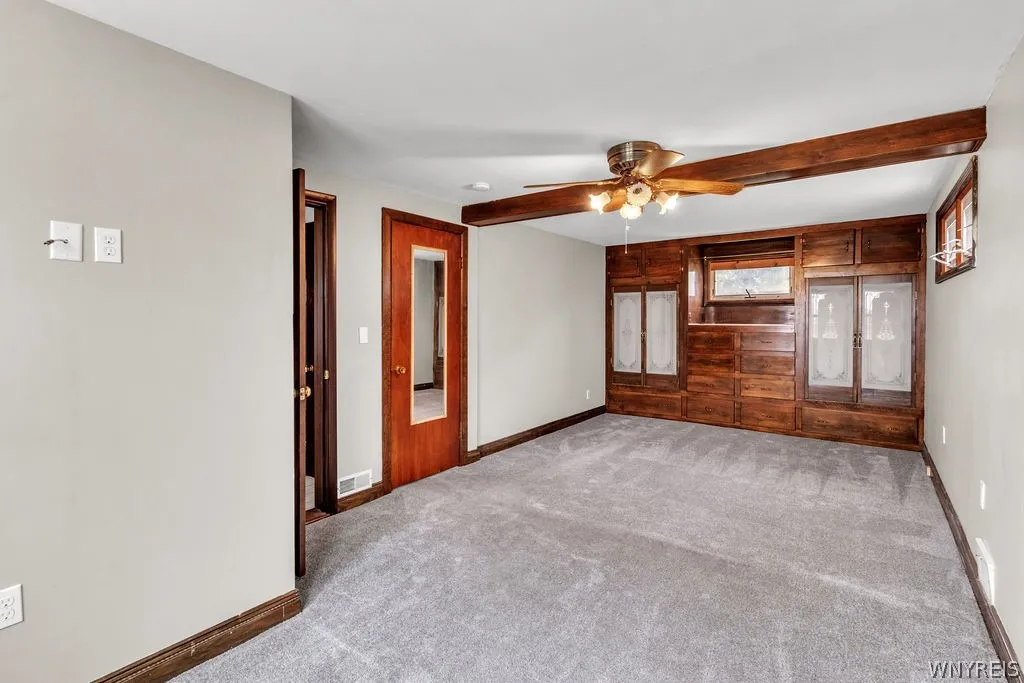 20 Nicholas Drive South, Tonawanda, New York 14150, Tonawanda, New York 14150, 3 Bedrooms Bedrooms, 7 Rooms Rooms,1 BathroomBathrooms,Residential,For Sale,20 Nicholas Drive South, Tonawanda, New York 14150,0,B1692783