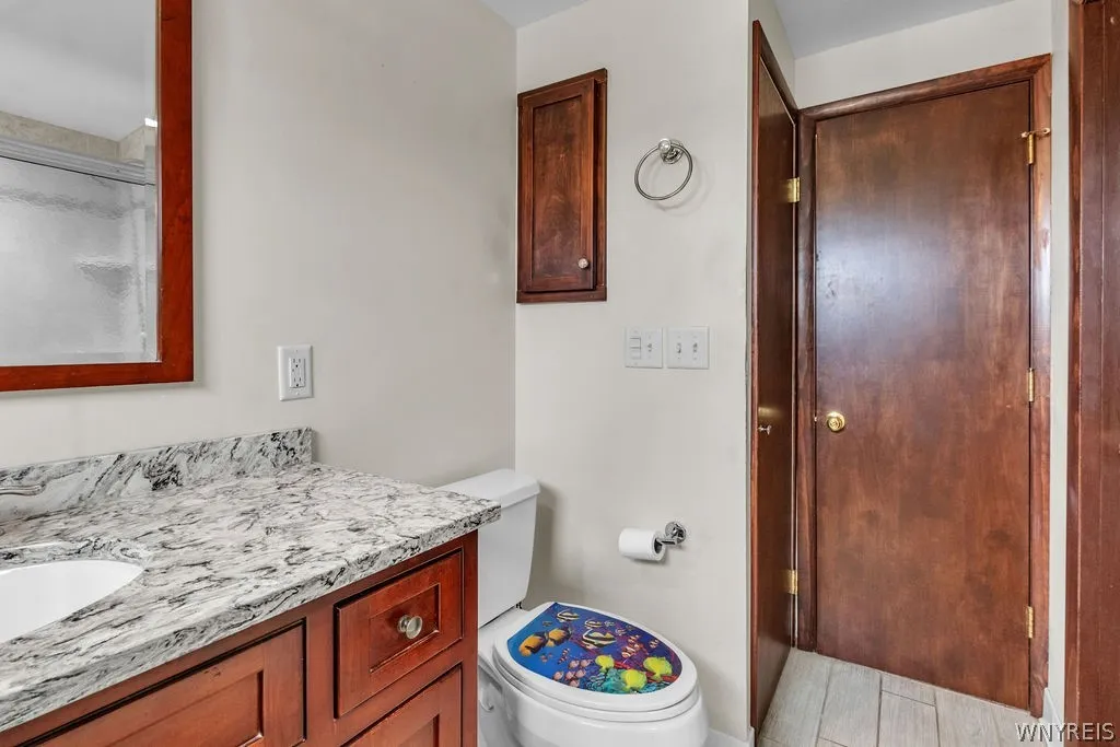 20 Nicholas Drive South, Tonawanda, New York 14150, Tonawanda, New York 14150, 3 Bedrooms Bedrooms, 7 Rooms Rooms,1 BathroomBathrooms,Residential,For Sale,20 Nicholas Drive South, Tonawanda, New York 14150,0,B1692783