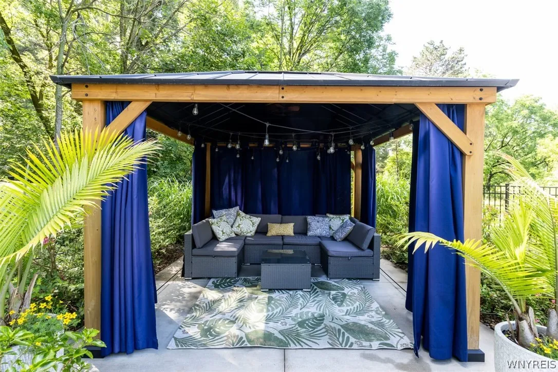 Cabana
