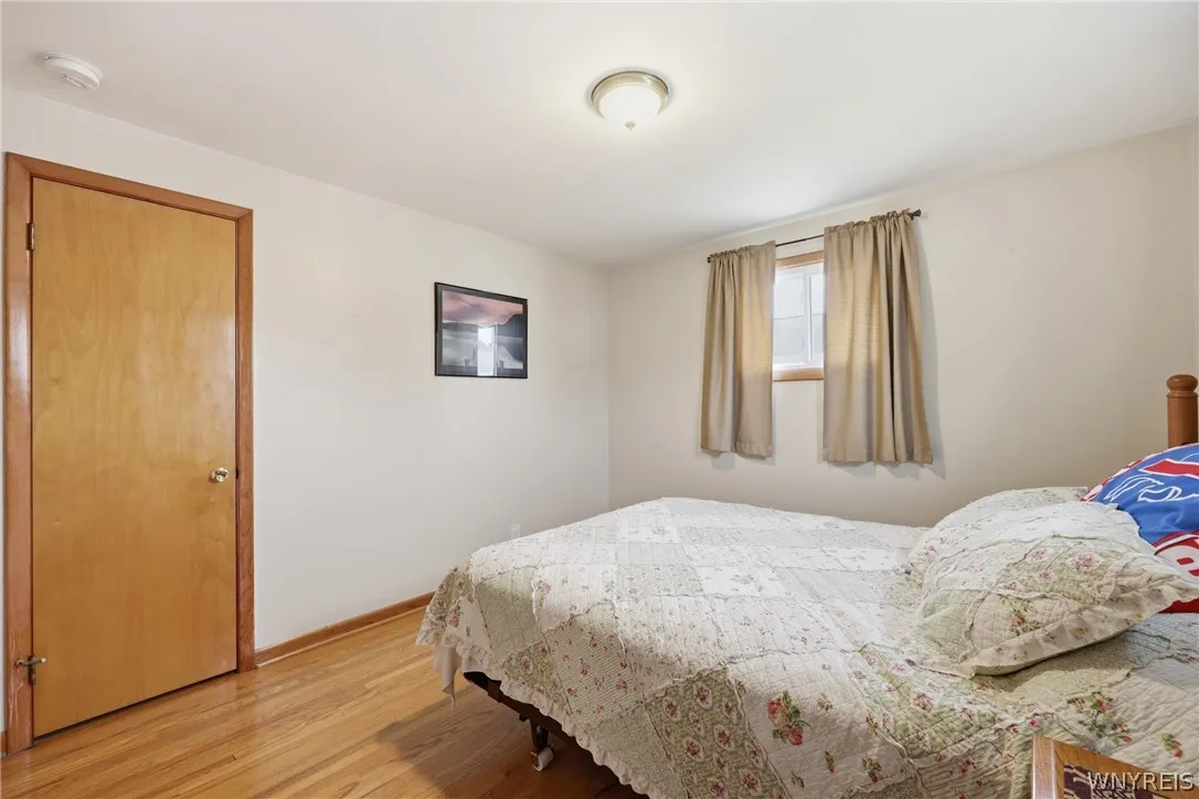 75 Glenside Avenue, Tonawanda, New York 14223, Tonawanda, New York 14223, 3 Bedrooms Bedrooms, 8 Rooms Rooms,2 BathroomsBathrooms,Residential,For Sale,75 Glenside Avenue, Tonawanda, New York 14223,0,B1693314