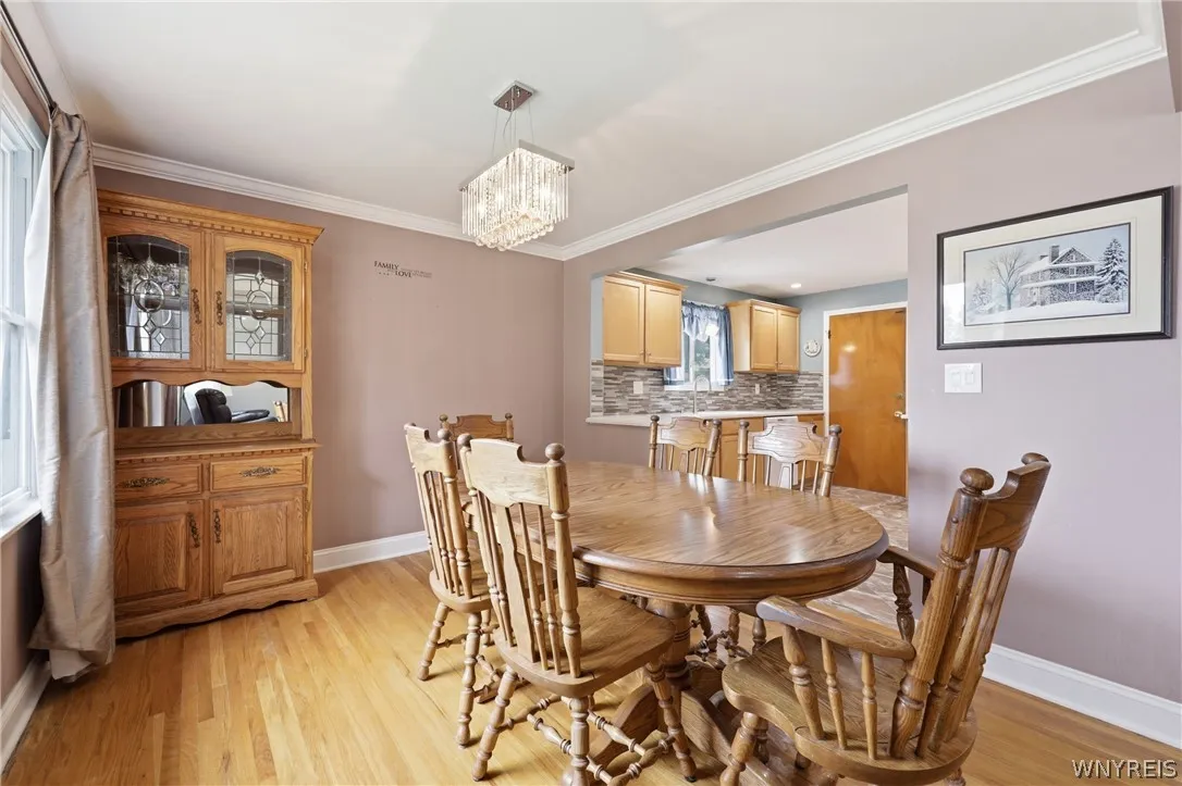 75 Glenside Avenue, Tonawanda, New York 14223, Tonawanda, New York 14223, 3 Bedrooms Bedrooms, 8 Rooms Rooms,2 BathroomsBathrooms,Residential,For Sale,75 Glenside Avenue, Tonawanda, New York 14223,0,B1693314