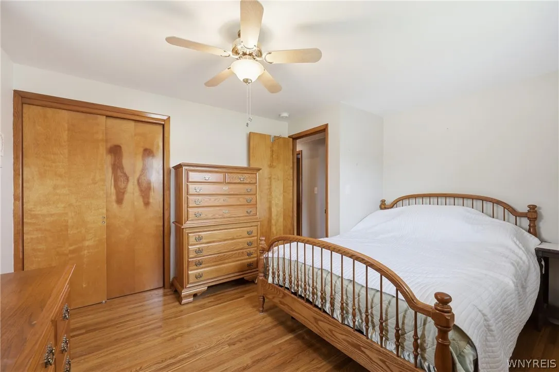 75 Glenside Avenue, Tonawanda, New York 14223, Tonawanda, New York 14223, 3 Bedrooms Bedrooms, 8 Rooms Rooms,2 BathroomsBathrooms,Residential,For Sale,75 Glenside Avenue, Tonawanda, New York 14223,0,B1693314