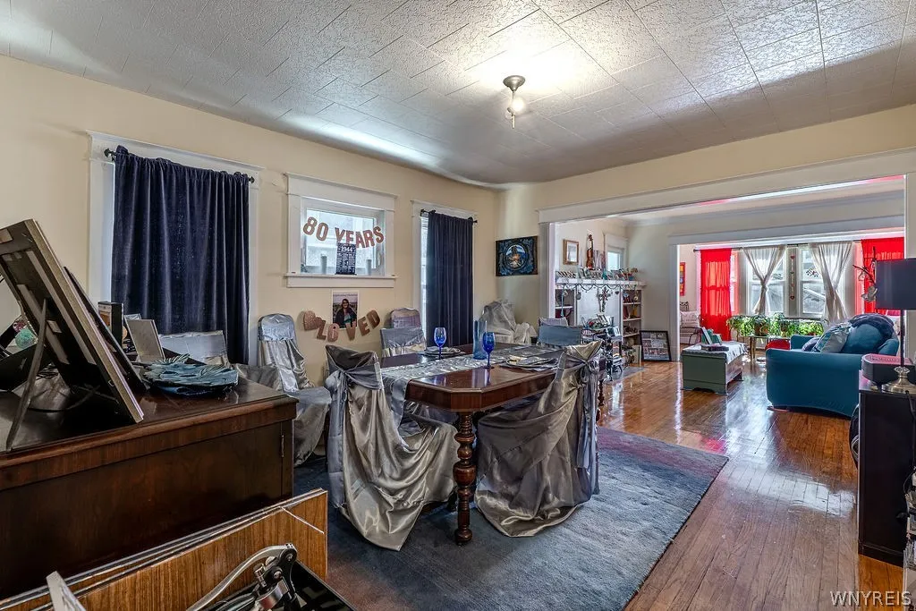 16 North Park Avenue, Buffalo, New York 14216, Buffalo, New York 14216, 6 Bedrooms Bedrooms, ,2 BathroomsBathrooms,Residential,For Sale,16 North Park Avenue, Buffalo, New York 14216,0,B1692301