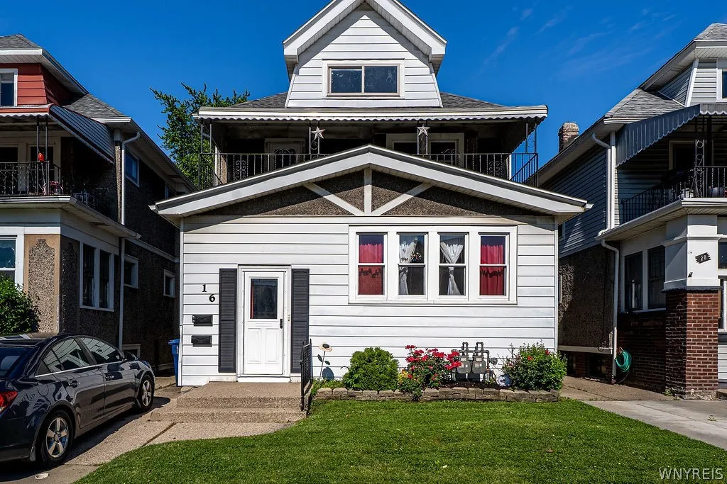 16 North Park Avenue, Buffalo, New York 14216, Buffalo, New York 14216, 6 Bedrooms Bedrooms, ,2 BathroomsBathrooms,Residential,For Sale,16 North Park Avenue, Buffalo, New York 14216,0,B1692301