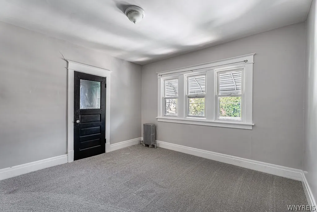 16 North Park Avenue, Buffalo, New York 14216, Buffalo, New York 14216, 6 Bedrooms Bedrooms, ,2 BathroomsBathrooms,Residential,For Sale,16 North Park Avenue, Buffalo, New York 14216,0,B1692301