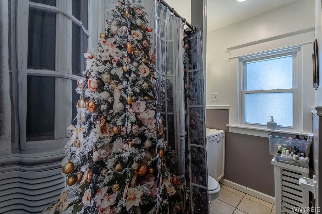 16 North Park Avenue, Buffalo, New York 14216, Buffalo, New York 14216, 6 Bedrooms Bedrooms, ,2 BathroomsBathrooms,Residential,For Sale,16 North Park Avenue, Buffalo, New York 14216,0,B1692301