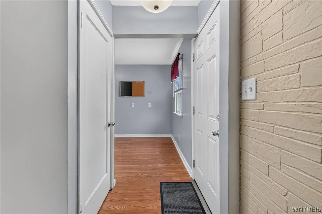 304 Vicksburg Avenue, Tonawanda, New York 14150, Tonawanda, New York 14150, 3 Bedrooms Bedrooms, 7 Rooms Rooms,2 BathroomsBathrooms,Residential,For Sale,304 Vicksburg Avenue, Tonawanda, New York 14150,0,B1693090