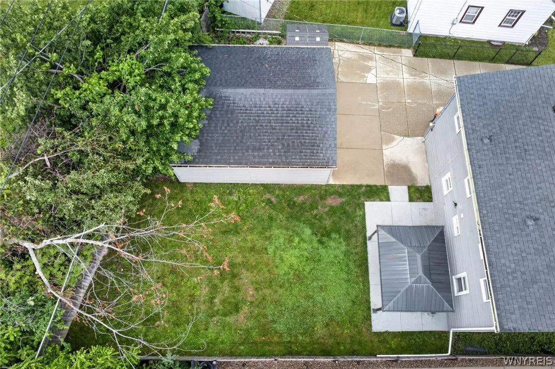 304 Vicksburg Avenue, Tonawanda, New York 14150, Tonawanda, New York 14150, 3 Bedrooms Bedrooms, 7 Rooms Rooms,2 BathroomsBathrooms,Residential,For Sale,304 Vicksburg Avenue, Tonawanda, New York 14150,0,B1693090