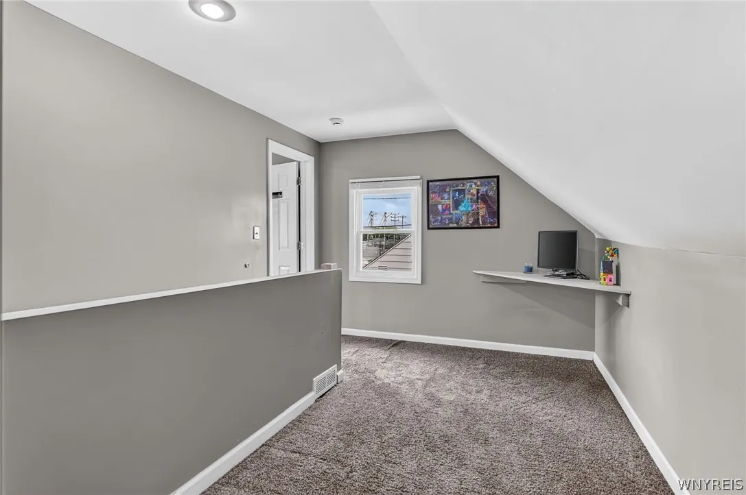 304 Vicksburg Avenue, Tonawanda, New York 14150, Tonawanda, New York 14150, 3 Bedrooms Bedrooms, 7 Rooms Rooms,2 BathroomsBathrooms,Residential,For Sale,304 Vicksburg Avenue, Tonawanda, New York 14150,0,B1693090