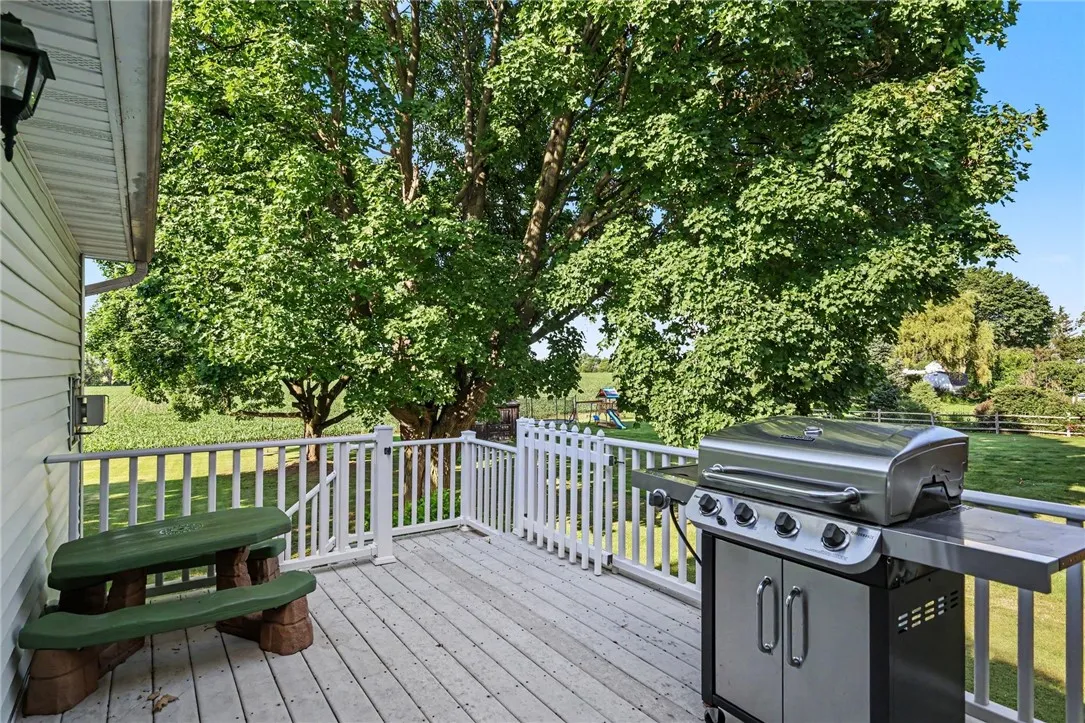 134 Lake Road, Avon, New York 14414, Avon, New York 14414, 4 Bedrooms Bedrooms, 7 Rooms Rooms,3 BathroomsBathrooms,Residential,For Sale,134 Lake Road, Avon, New York 14414,0,R1692270