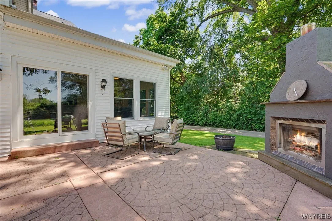 5222 Columbia Avenue, Hamburg, New York 14075, Hamburg, New York 14075, 3 Bedrooms Bedrooms, 8 Rooms Rooms,2 BathroomsBathrooms,Residential,For Sale,5222 Columbia Avenue, Hamburg, New York 14075,0,B1693450