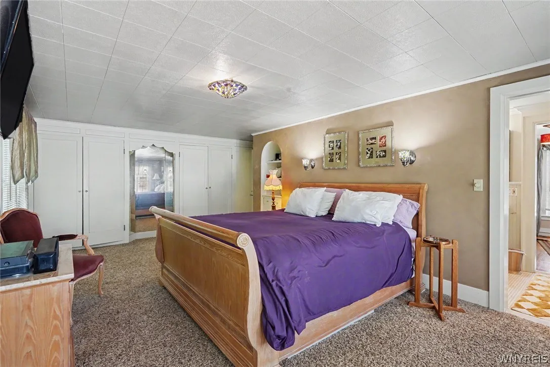 5222 Columbia Avenue, Hamburg, New York 14075, Hamburg, New York 14075, 3 Bedrooms Bedrooms, 8 Rooms Rooms,2 BathroomsBathrooms,Residential,For Sale,5222 Columbia Avenue, Hamburg, New York 14075,0,B1693450