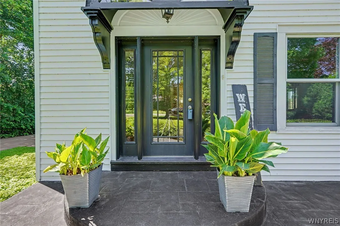 5222 Columbia Avenue, Hamburg, New York 14075, Hamburg, New York 14075, 3 Bedrooms Bedrooms, 8 Rooms Rooms,2 BathroomsBathrooms,Residential,For Sale,5222 Columbia Avenue, Hamburg, New York 14075,0,B1693450
