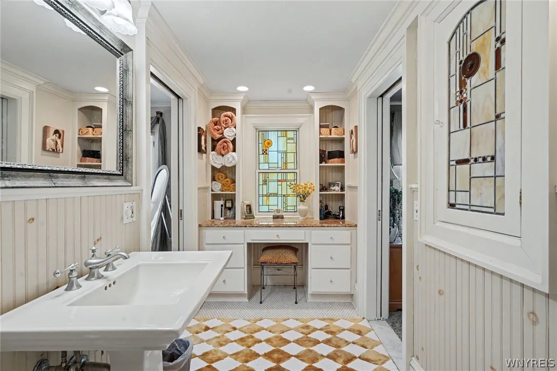 FULL BATH WITH WALK IN SHOWER