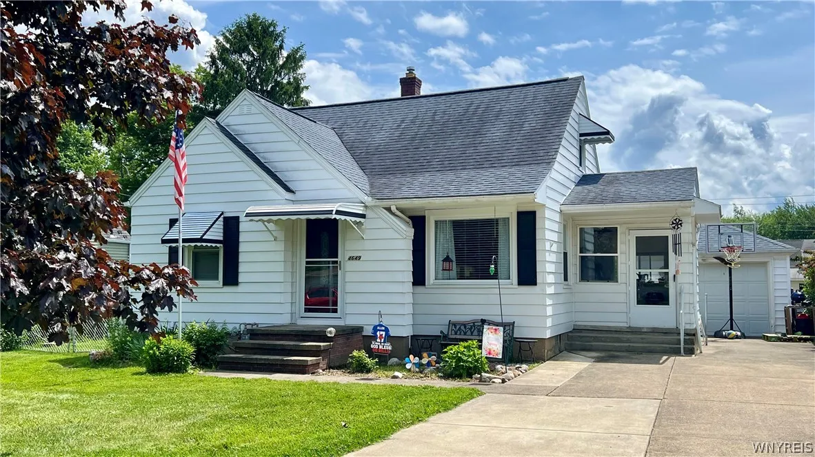 4649 Wilson Drive, Hamburg, New York 14075, Hamburg, New York 14075, 2 Bedroom Bedrooms, 7 Room Rooms,1 BathroomBathrooms,Residential,Closed,4649 Wilson Drive, Hamburg, New York 14075,0,B1692145