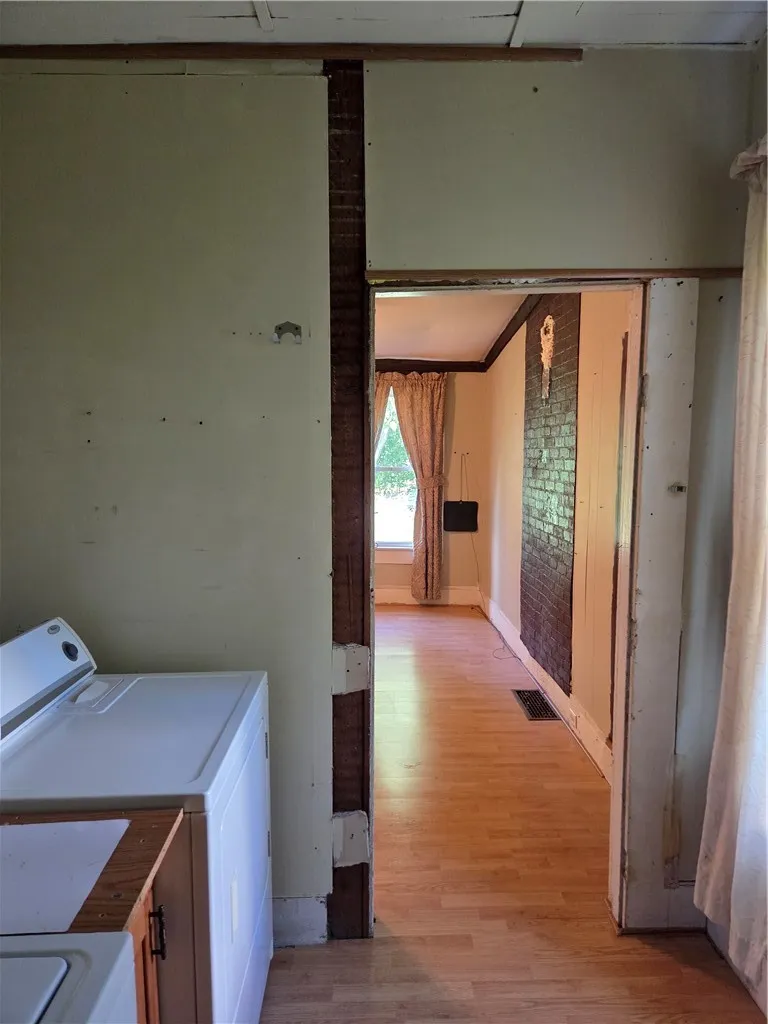 5 South Hill Road, Van Etten, New York 14889, Van Etten, New York 14889, 4 Bedroom Bedrooms, 9 Room Rooms,1 BathroomBathrooms,Residential,For Sale,5 South Hill Road, Van Etten, New York 14889,0,R1691748