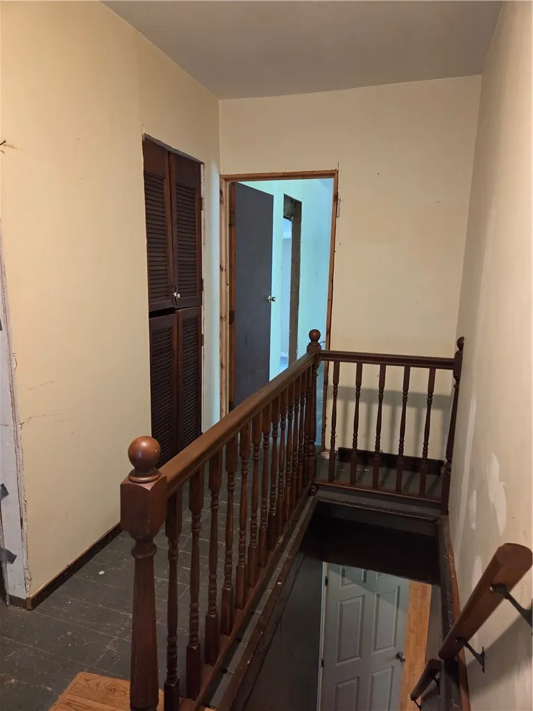 5 South Hill Road, Van Etten, New York 14889, Van Etten, New York 14889, 4 Bedroom Bedrooms, 9 Room Rooms,1 BathroomBathrooms,Residential,For Sale,5 South Hill Road, Van Etten, New York 14889,0,R1691748