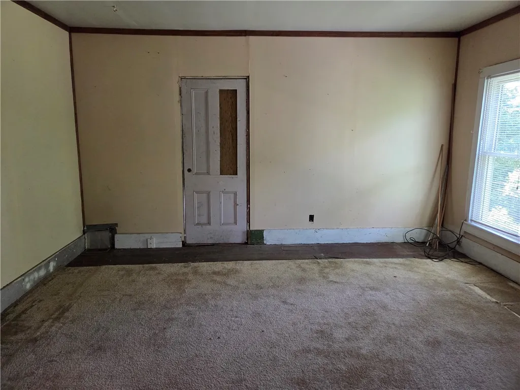 5 South Hill Road, Van Etten, New York 14889, Van Etten, New York 14889, 4 Bedroom Bedrooms, 9 Room Rooms,1 BathroomBathrooms,Residential,For Sale,5 South Hill Road, Van Etten, New York 14889,0,R1691748