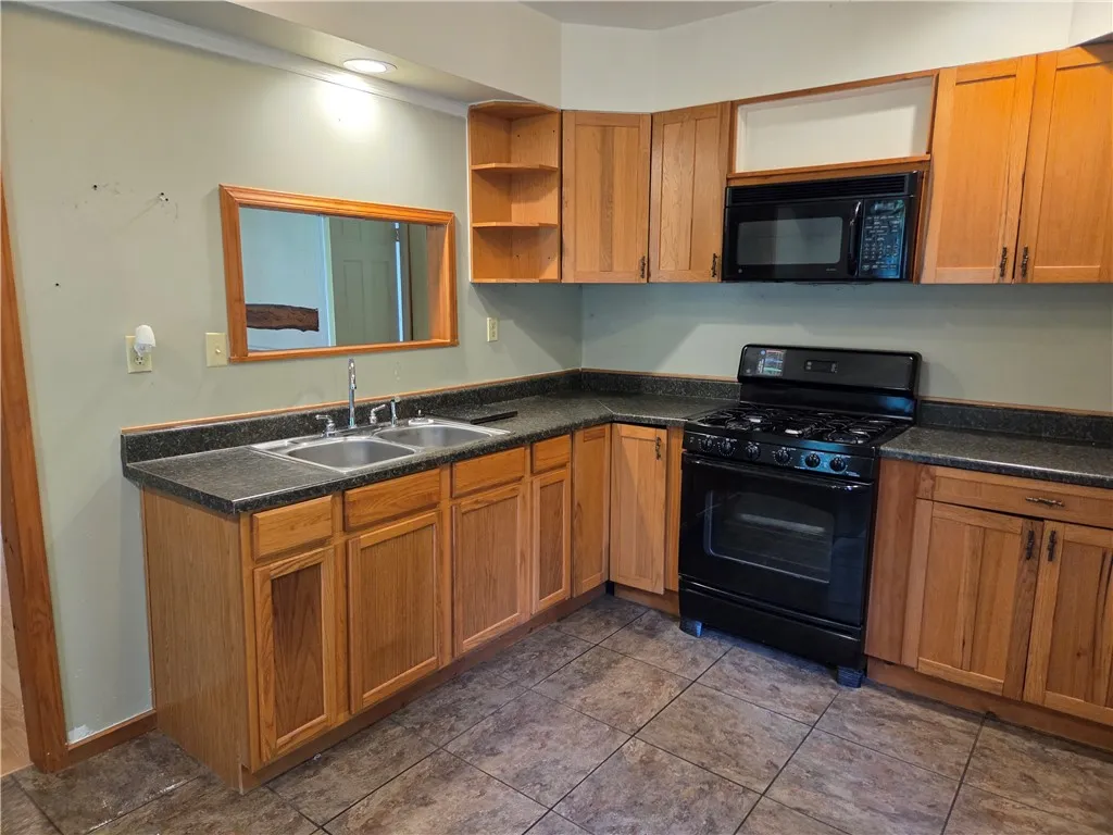 5 South Hill Road, Van Etten, New York 14889, Van Etten, New York 14889, 4 Bedroom Bedrooms, 9 Room Rooms,1 BathroomBathrooms,Residential,For Sale,5 South Hill Road, Van Etten, New York 14889,0,R1691748