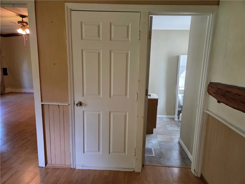 5 South Hill Road, Van Etten, New York 14889, Van Etten, New York 14889, 4 Bedroom Bedrooms, 9 Room Rooms,1 BathroomBathrooms,Residential,For Sale,5 South Hill Road, Van Etten, New York 14889,0,R1691748