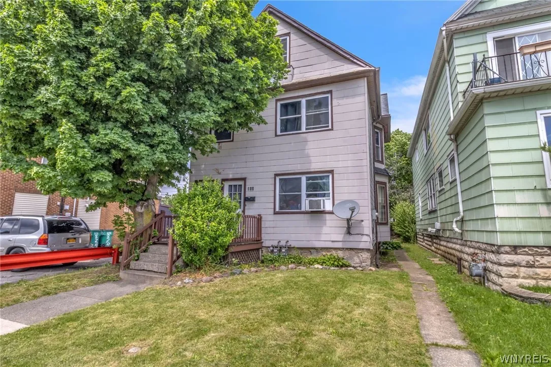 288 Abbott Road, Buffalo, New York 14220, Buffalo, New York 14220, 5 Bedrooms Bedrooms, ,2 BathroomsBathrooms,Residential,For Sale,288 Abbott Road, Buffalo, New York 14220,0,B1693408