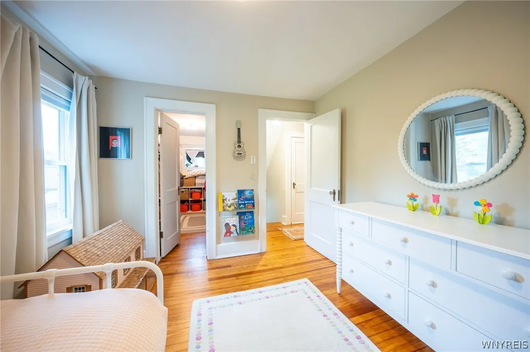 8080 Stahley Road, Clarence, New York 14051, Clarence, New York 14051, 5 Bedrooms Bedrooms, 8 Rooms Rooms,1 BathroomBathrooms,Residential,For Sale,8080 Stahley Road, Clarence, New York 14051,0,B1691003