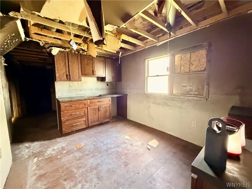 52 Stephenson Avenue, West Seneca, New York 14224, West Seneca, New York 14224, 2 Bedrooms Bedrooms, 8 Rooms Rooms,1 BathroomBathrooms,Residential,For Sale,52 Stephenson Avenue, West Seneca, New York 14224,0,B1693676