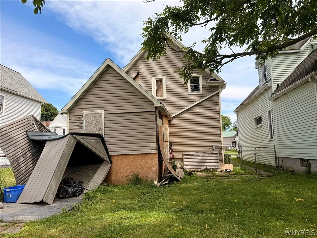 52 Stephenson Avenue, West Seneca, New York 14224, West Seneca, New York 14224, 2 Bedrooms Bedrooms, 8 Rooms Rooms,1 BathroomBathrooms,Residential,For Sale,52 Stephenson Avenue, West Seneca, New York 14224,0,B1693676