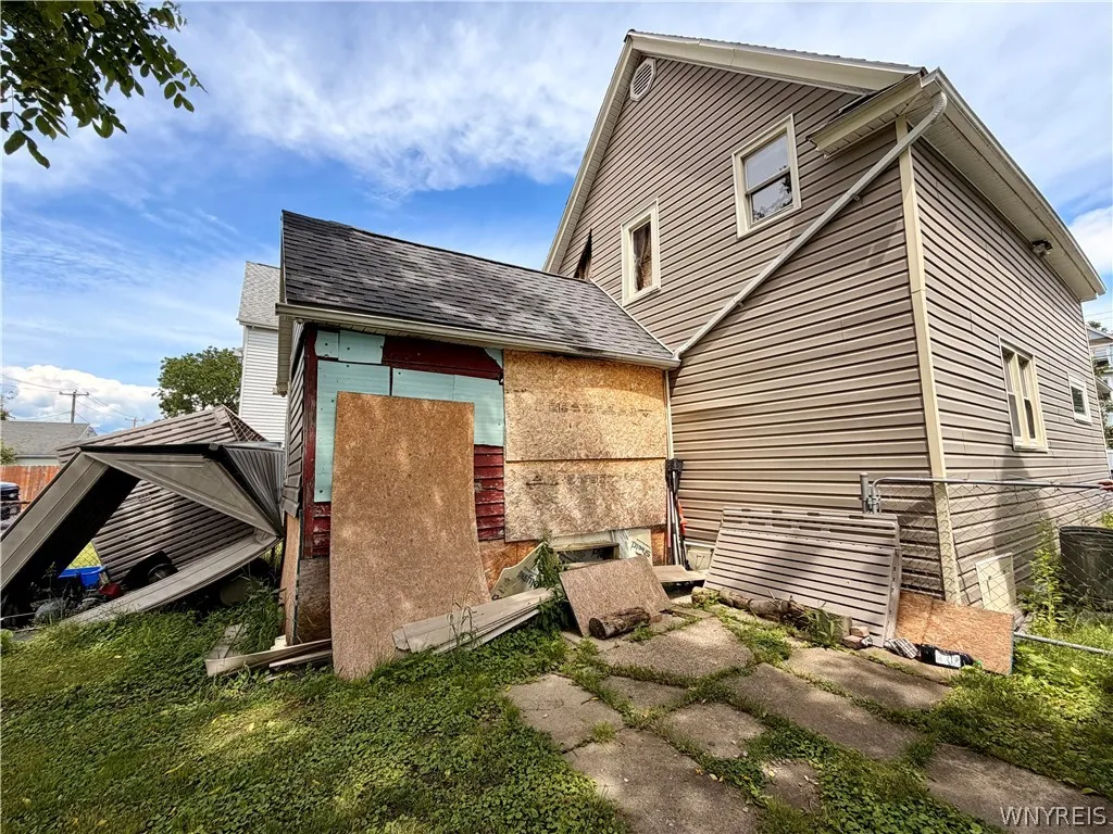 52 Stephenson Avenue, West Seneca, New York 14224, West Seneca, New York 14224, 2 Bedrooms Bedrooms, 8 Rooms Rooms,1 BathroomBathrooms,Residential,For Sale,52 Stephenson Avenue, West Seneca, New York 14224,0,B1693676