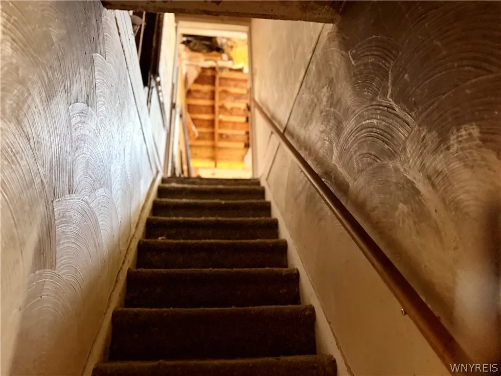 52 Stephenson Avenue, West Seneca, New York 14224, West Seneca, New York 14224, 2 Bedrooms Bedrooms, 8 Rooms Rooms,1 BathroomBathrooms,Residential,For Sale,52 Stephenson Avenue, West Seneca, New York 14224,0,B1693676