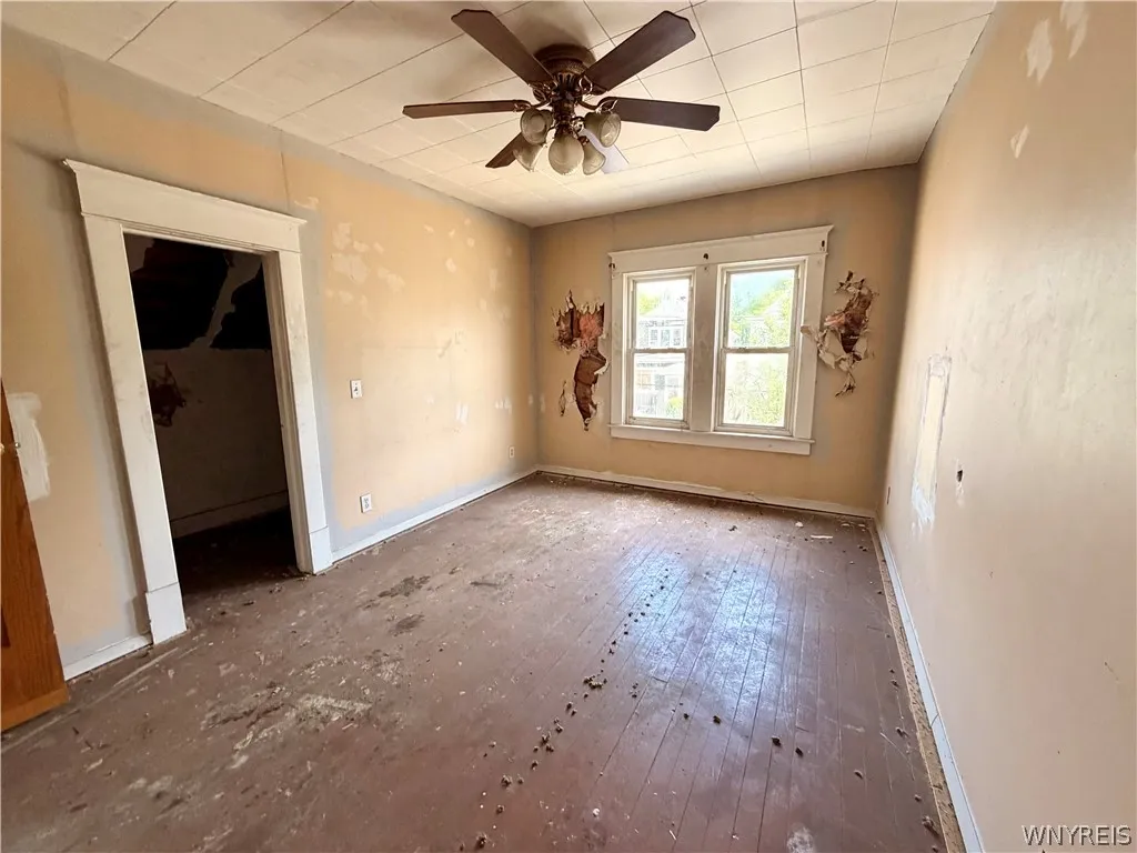 52 Stephenson Avenue, West Seneca, New York 14224, West Seneca, New York 14224, 2 Bedrooms Bedrooms, 8 Rooms Rooms,1 BathroomBathrooms,Residential,For Sale,52 Stephenson Avenue, West Seneca, New York 14224,0,B1693676