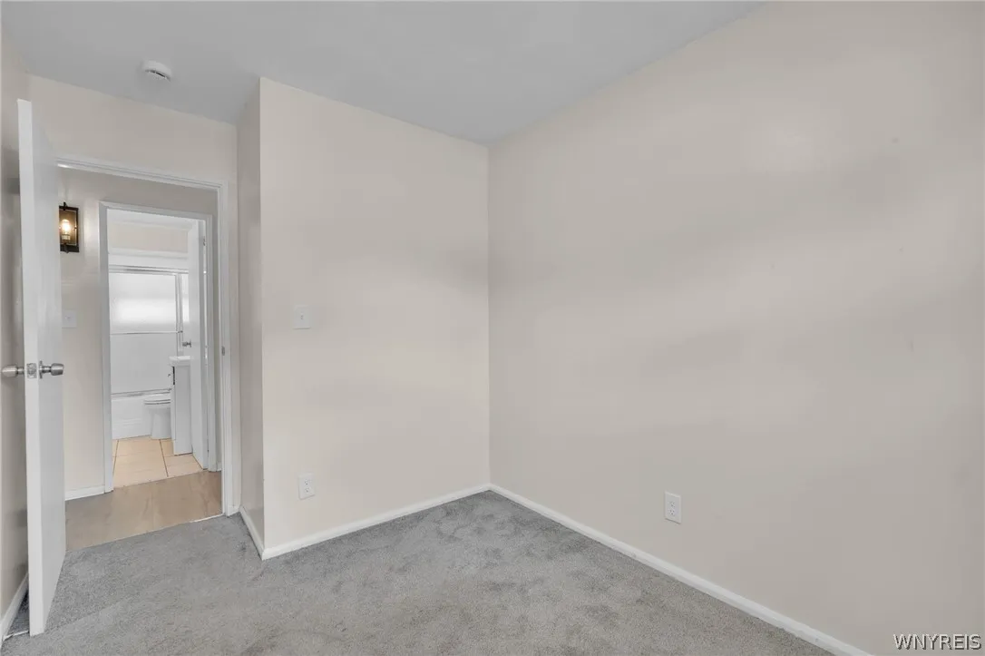 201 Dupont Avenue, Tonawanda, New York 14150, Tonawanda, New York 14150, 3 Bedrooms Bedrooms, 6 Rooms Rooms,1 BathroomBathrooms,Residential,For Sale,201 Dupont Avenue, Tonawanda, New York 14150,0,B1693717