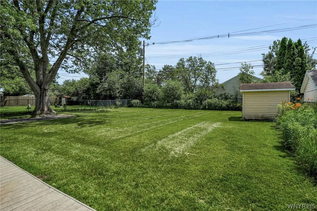 201 Dupont Avenue, Tonawanda, New York 14150, Tonawanda, New York 14150, 3 Bedrooms Bedrooms, 6 Rooms Rooms,1 BathroomBathrooms,Residential,For Sale,201 Dupont Avenue, Tonawanda, New York 14150,0,B1693717