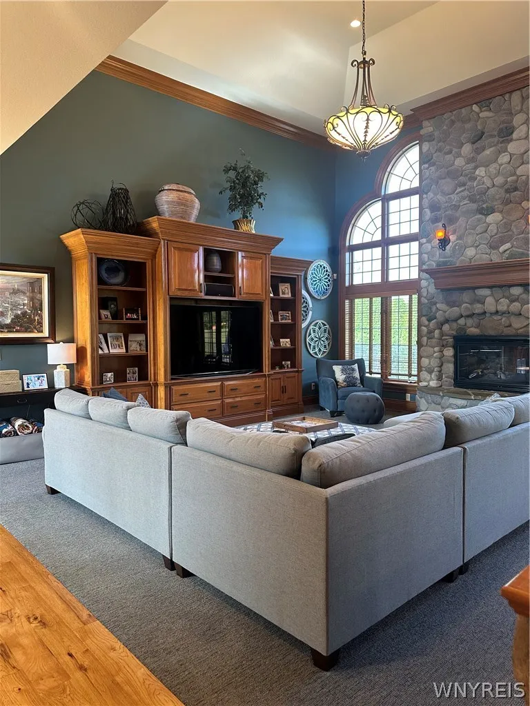 6275 Kraus Road, Clarence, New York 14032, Clarence, New York 14032, 5 Bedrooms Bedrooms, 11 Rooms Rooms,3 BathroomsBathrooms,Residential,For Sale,6275 Kraus Road, Clarence, New York 14032,0,B1692505