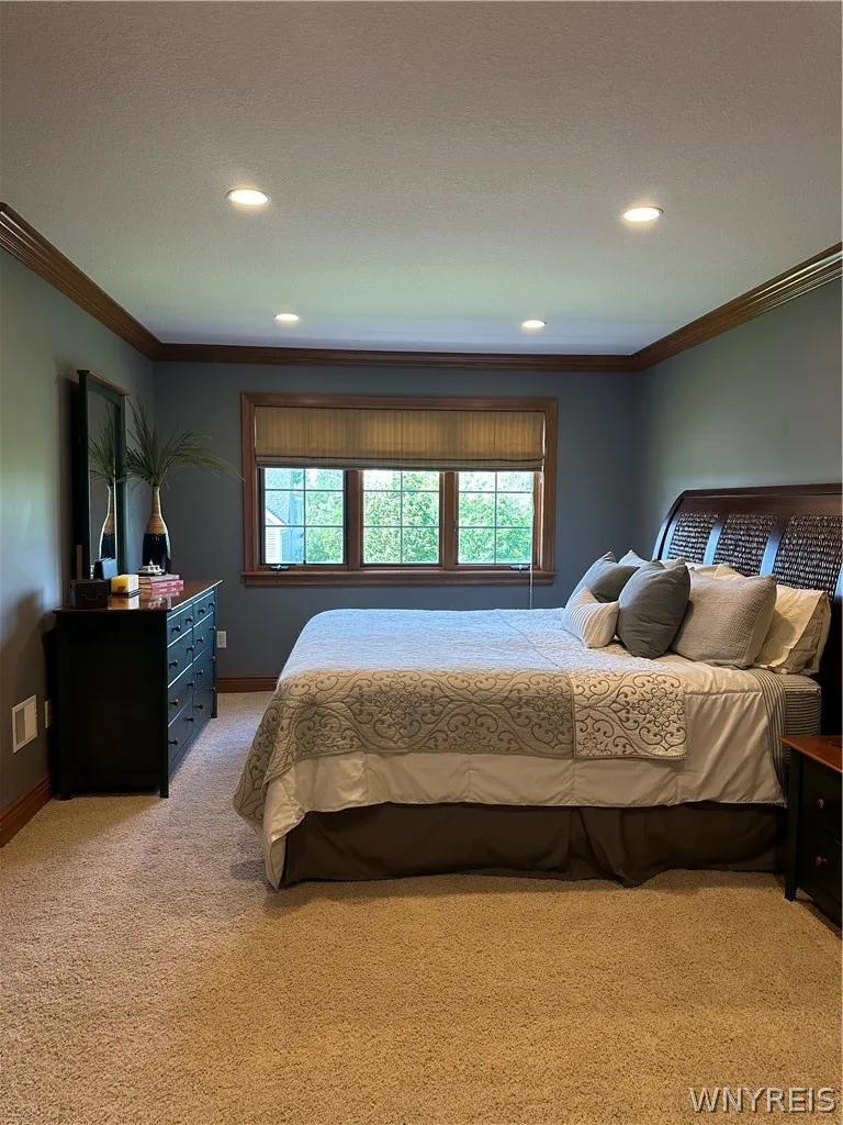 6275 Kraus Road, Clarence, New York 14032, Clarence, New York 14032, 5 Bedrooms Bedrooms, 11 Rooms Rooms,3 BathroomsBathrooms,Residential,For Sale,6275 Kraus Road, Clarence, New York 14032,0,B1692505