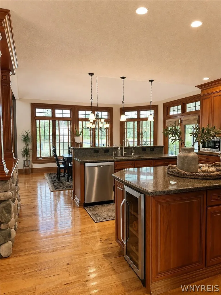 6275 Kraus Road, Clarence, New York 14032, Clarence, New York 14032, 5 Bedrooms Bedrooms, 11 Rooms Rooms,3 BathroomsBathrooms,Residential,For Sale,6275 Kraus Road, Clarence, New York 14032,0,B1692505