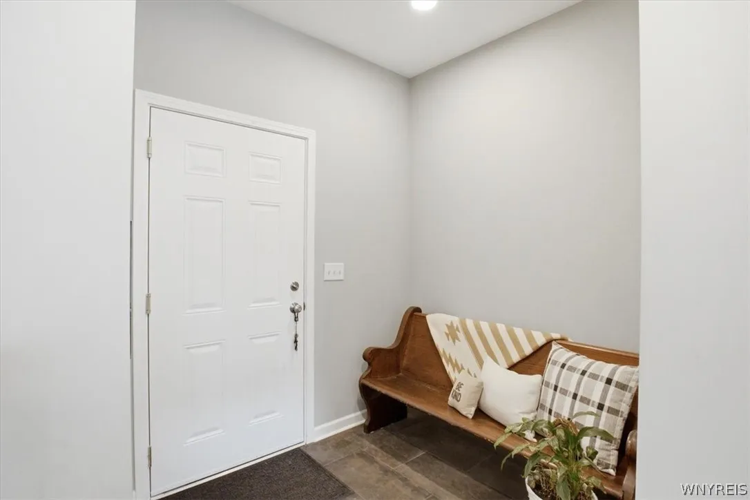 101 California Drive B, Amherst, New York 14221, Amherst, New York 14221, 2 Bedrooms Bedrooms, 7 Rooms Rooms,2 BathroomsBathrooms,Residential,For Sale,101 California Drive B, Amherst, New York 14221,0,B1691718