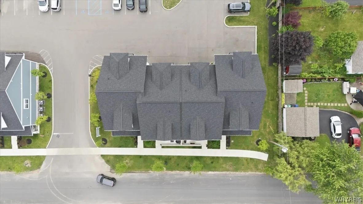 101 California Drive B, Amherst, New York 14221, Amherst, New York 14221, 2 Bedrooms Bedrooms, 7 Rooms Rooms,2 BathroomsBathrooms,Residential,For Sale,101 California Drive B, Amherst, New York 14221,0,B1691718