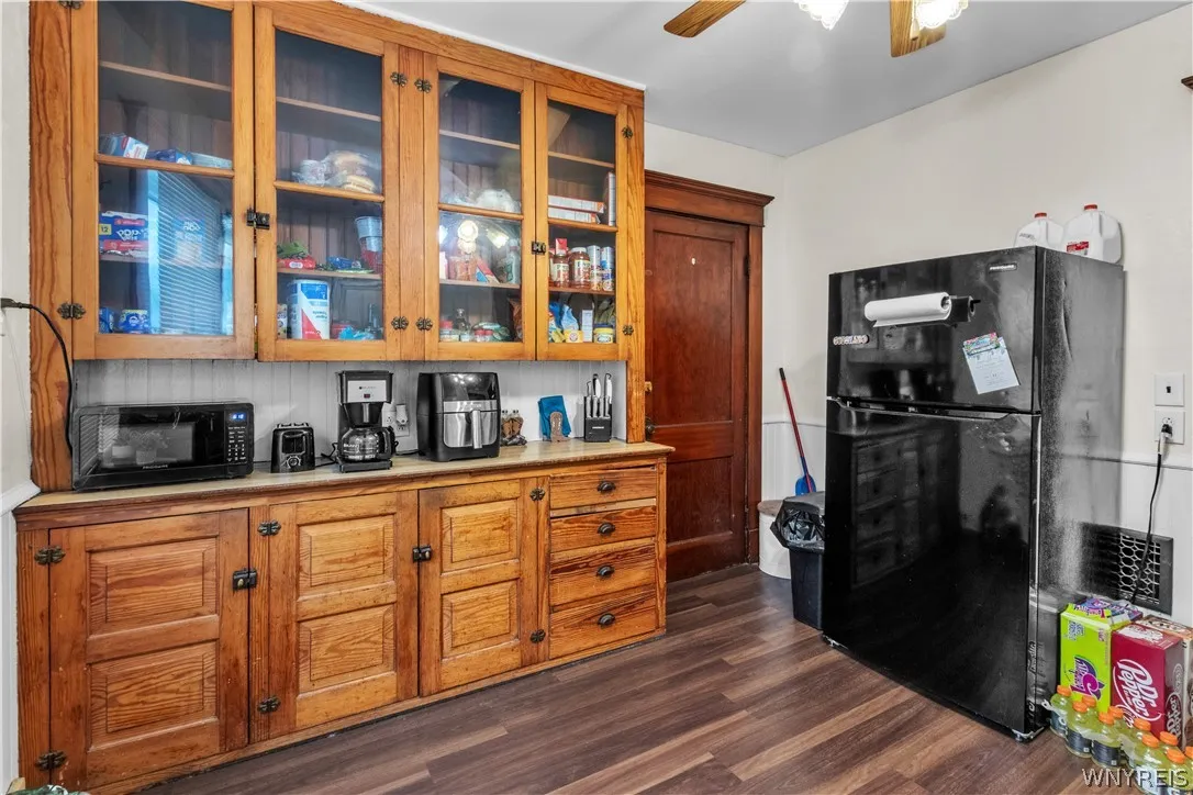 230 North Park Avenue, Buffalo, New York 14216, Buffalo, New York 14216, 6 Bedrooms Bedrooms, ,2 BathroomsBathrooms,Residential,For Sale,230 North Park Avenue, Buffalo, New York 14216,0,B1692604