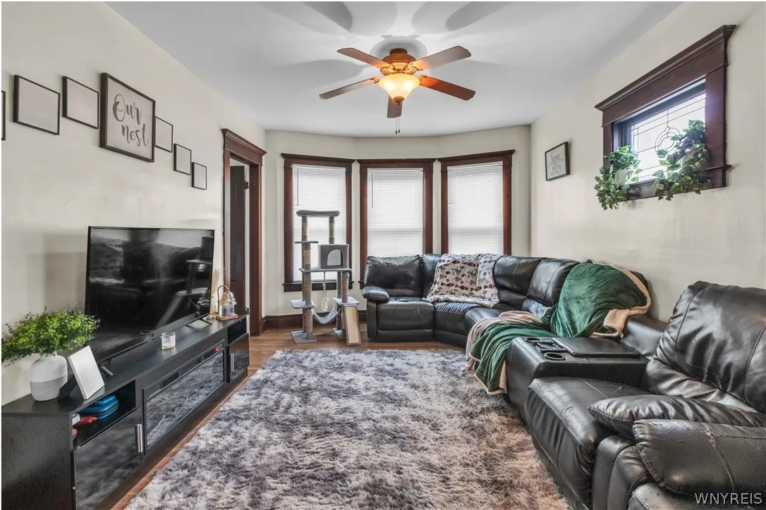 230 North Park Avenue, Buffalo, New York 14216, Buffalo, New York 14216, 6 Bedrooms Bedrooms, ,2 BathroomsBathrooms,Residential,For Sale,230 North Park Avenue, Buffalo, New York 14216,0,B1692604