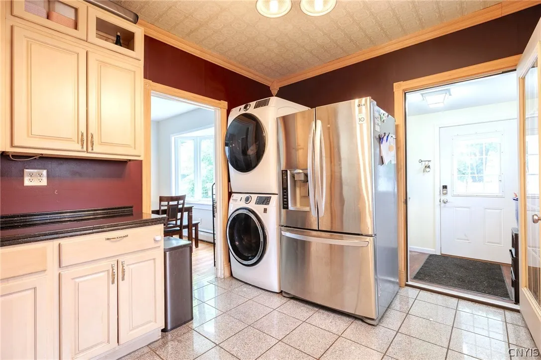 719 Gotham Street, Watertown City, New York 13601, Watertown City, New York 13601, 4 Bedrooms Bedrooms, 9 Rooms Rooms,1 BathroomBathrooms,Residential,For Sale,719 Gotham Street, Watertown City, New York 13601,0,S1693768