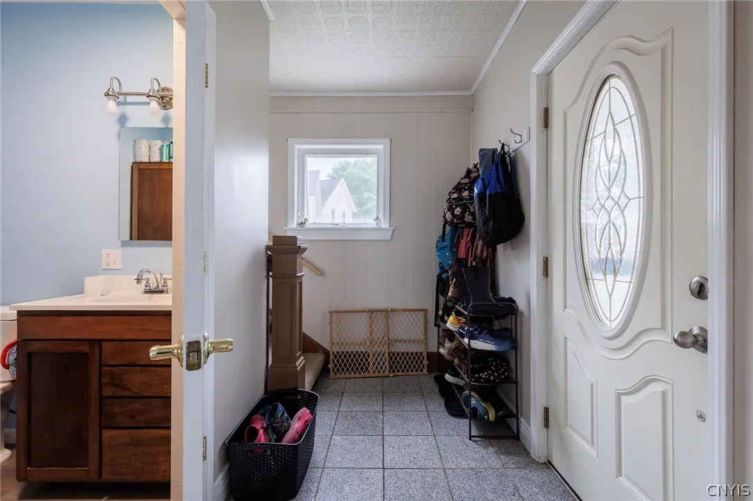 719 Gotham Street, Watertown City, New York 13601, Watertown City, New York 13601, 4 Bedrooms Bedrooms, 9 Rooms Rooms,1 BathroomBathrooms,Residential,For Sale,719 Gotham Street, Watertown City, New York 13601,0,S1693768