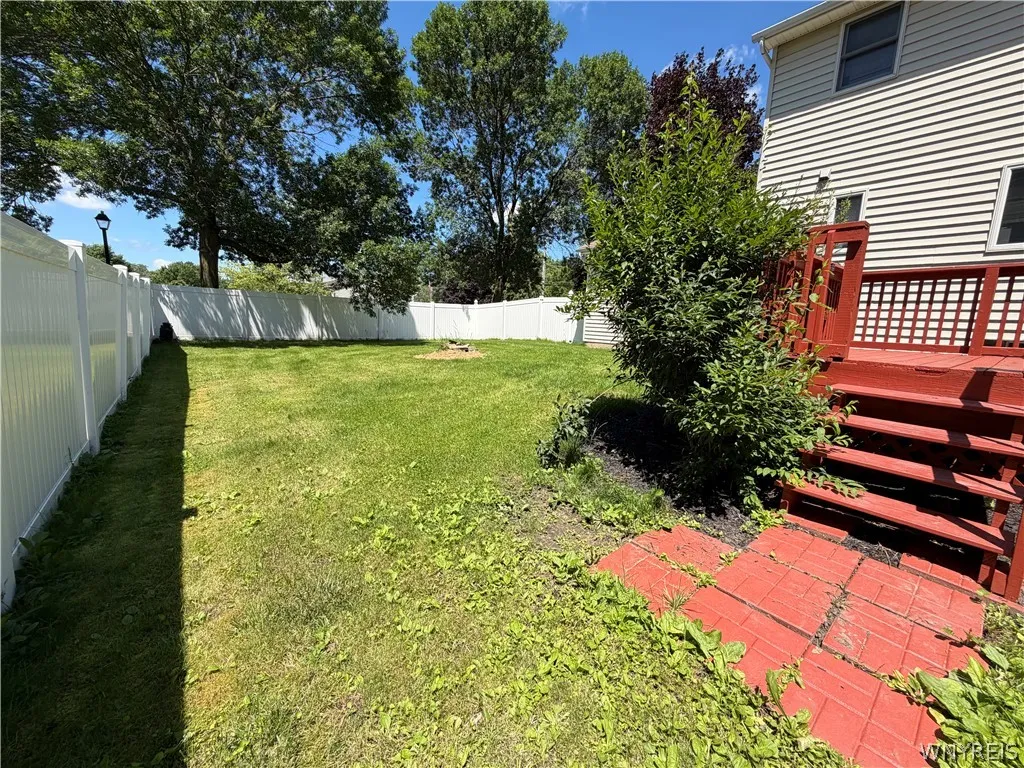 783 N French Road, Amherst, New York 14228, Amherst, New York 14228, 3 Bedrooms Bedrooms, 6 Rooms Rooms,1 BathroomBathrooms,Residential Lease,For Rent,783 N French Road, Amherst, New York 14228,0,B1694298
