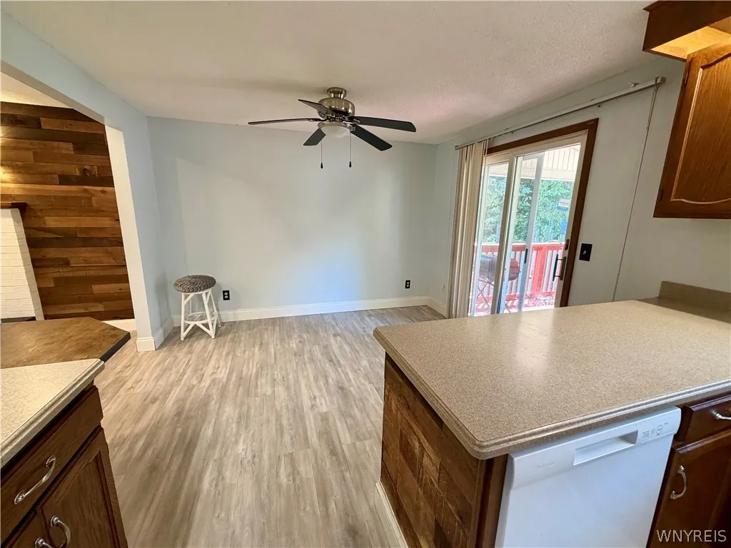 783 N French Road, Amherst, New York 14228, Amherst, New York 14228, 3 Bedrooms Bedrooms, 6 Rooms Rooms,1 BathroomBathrooms,Residential Lease,For Rent,783 N French Road, Amherst, New York 14228,0,B1694298