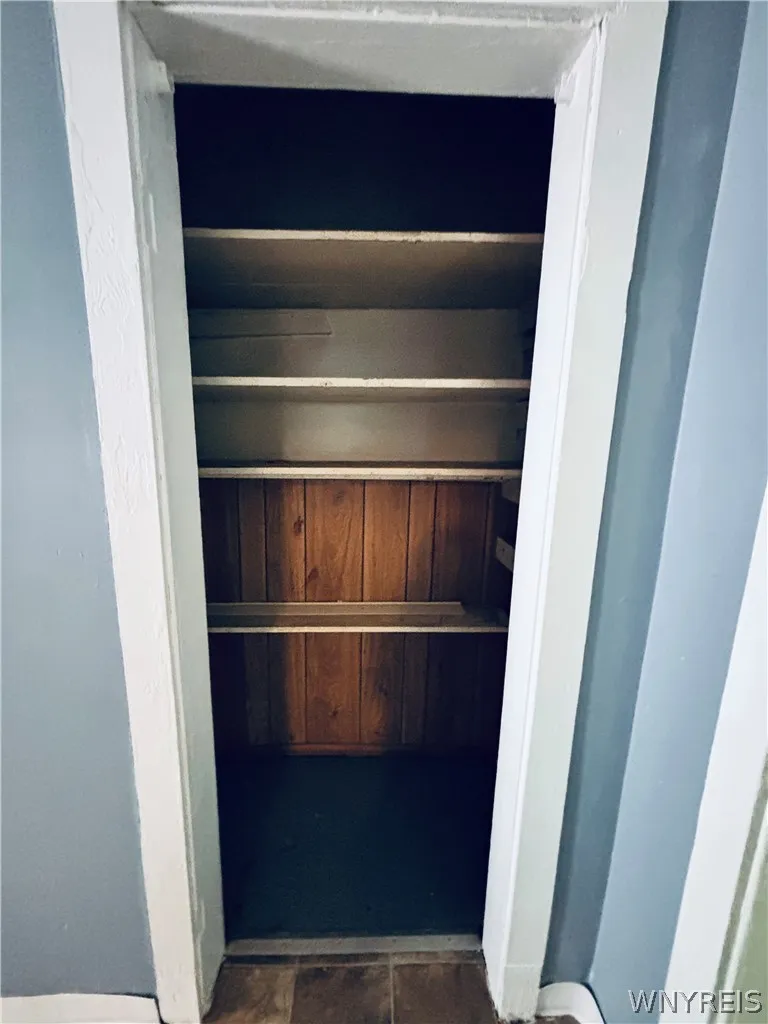 238 Benzinger Street, Buffalo, New York 14206, Buffalo, New York 14206, 6 Bedrooms Bedrooms, ,2 BathroomsBathrooms,Residential,For Sale,238 Benzinger Street, Buffalo, New York 14206,0,B1694349
