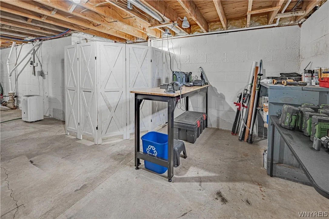 141 Elizabeth Street, Ridgeway, New York 14103, Ridgeway, New York 14103, 3 Bedrooms Bedrooms, 6 Rooms Rooms,1 BathroomBathrooms,Residential,For Sale,141 Elizabeth Street, Ridgeway, New York 14103,0,B1694259