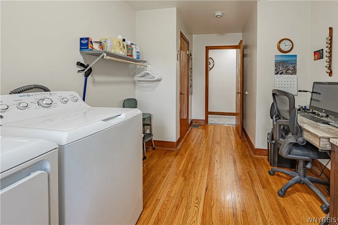 141 Elizabeth Street, Ridgeway, New York 14103, Ridgeway, New York 14103, 3 Bedrooms Bedrooms, 6 Rooms Rooms,1 BathroomBathrooms,Residential,For Sale,141 Elizabeth Street, Ridgeway, New York 14103,0,B1694259