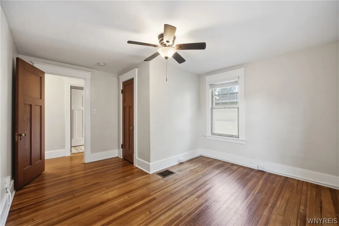 259 California Drive, Amherst, New York 14221, Amherst, New York 14221, 3 Bedrooms Bedrooms, 6 Rooms Rooms,1 BathroomBathrooms,Residential Lease,For Rent,259 California Drive, Amherst, New York 14221,0,B1694339
