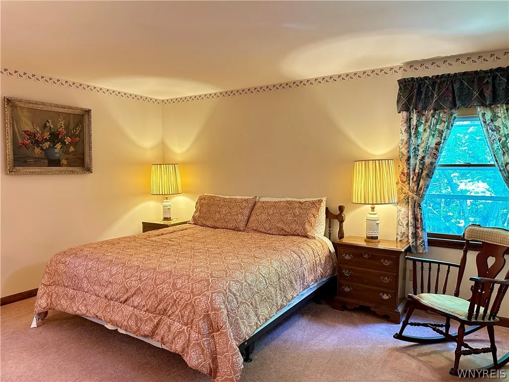 1st floor primary suite